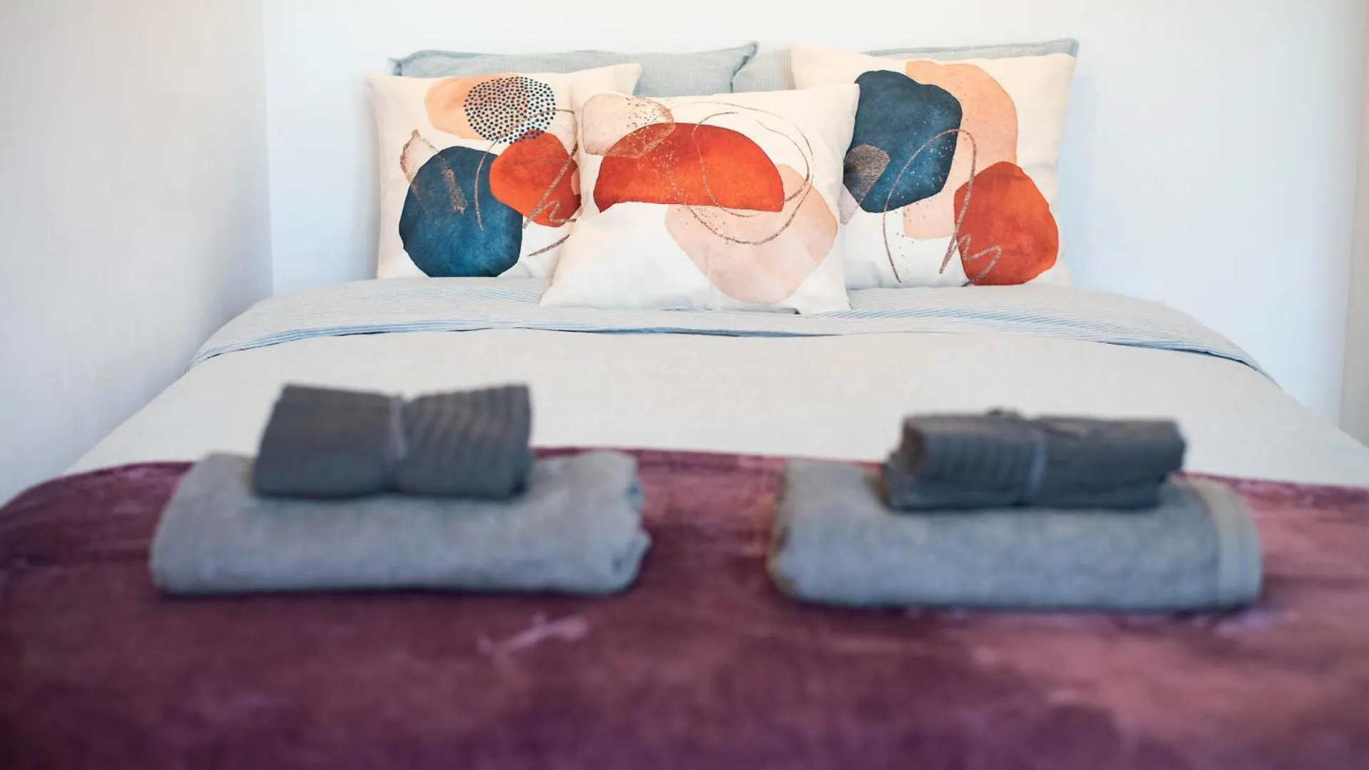 Sagrada Familia Private Rooms Barcelona
